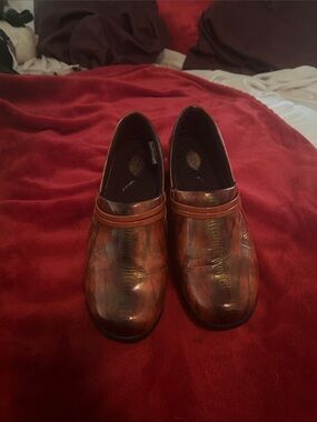 Dickies Women's Metallic Copper Brown Slip-On Shoes